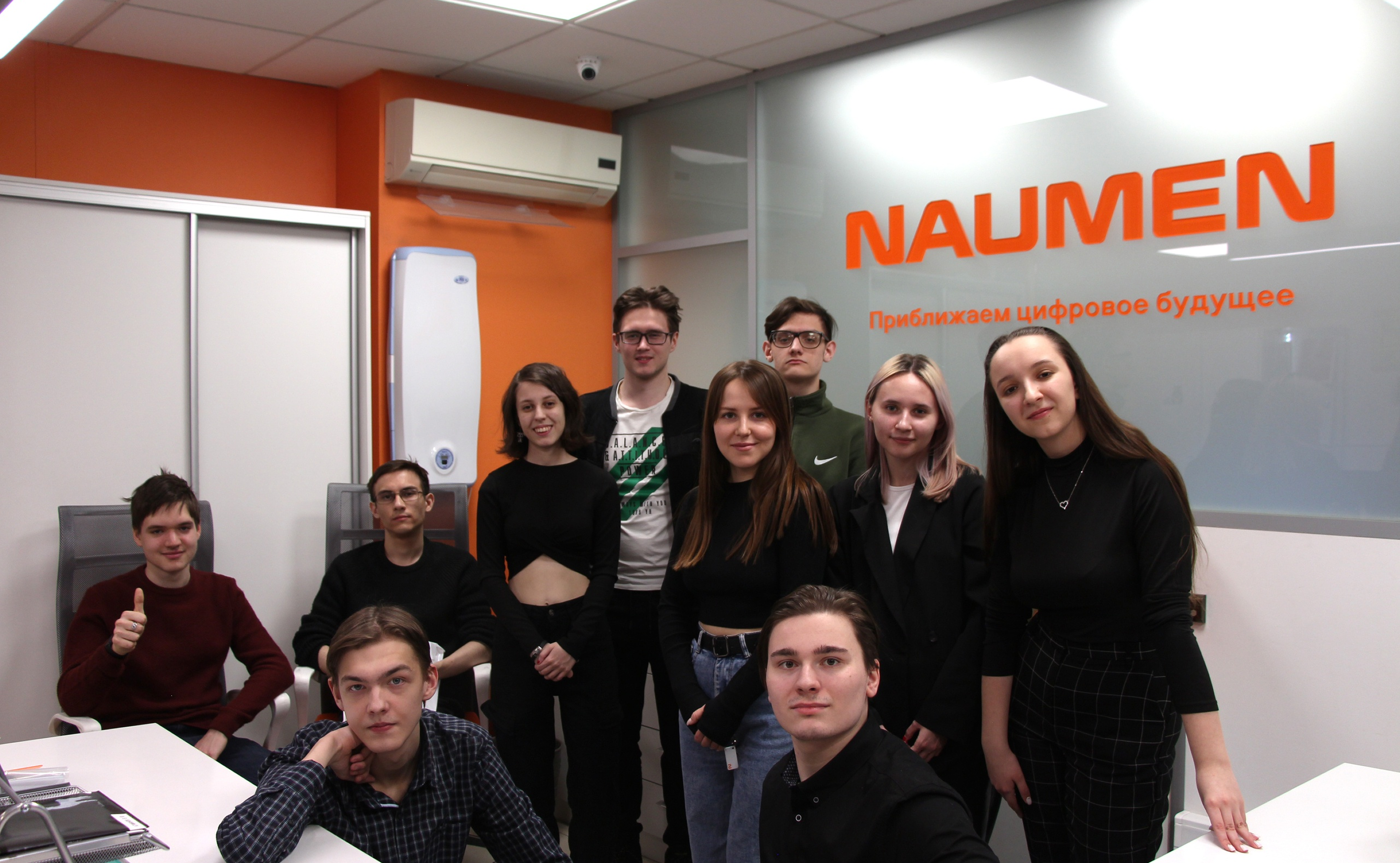 Экскурсии и встречи сообщества